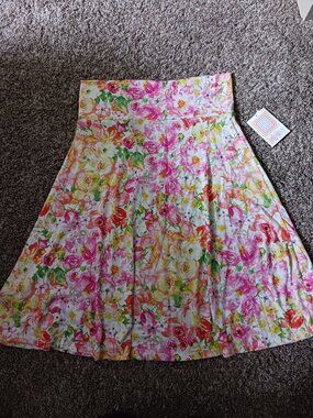 NWT LuLaRoe Azure style Floral skirt L